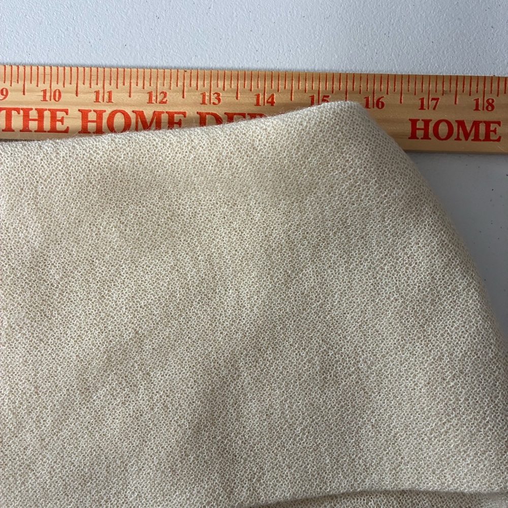 Alpaca International 100% Baby Alpaca Cream Poncho NWT Made in Peru - Picture 8 of 10
